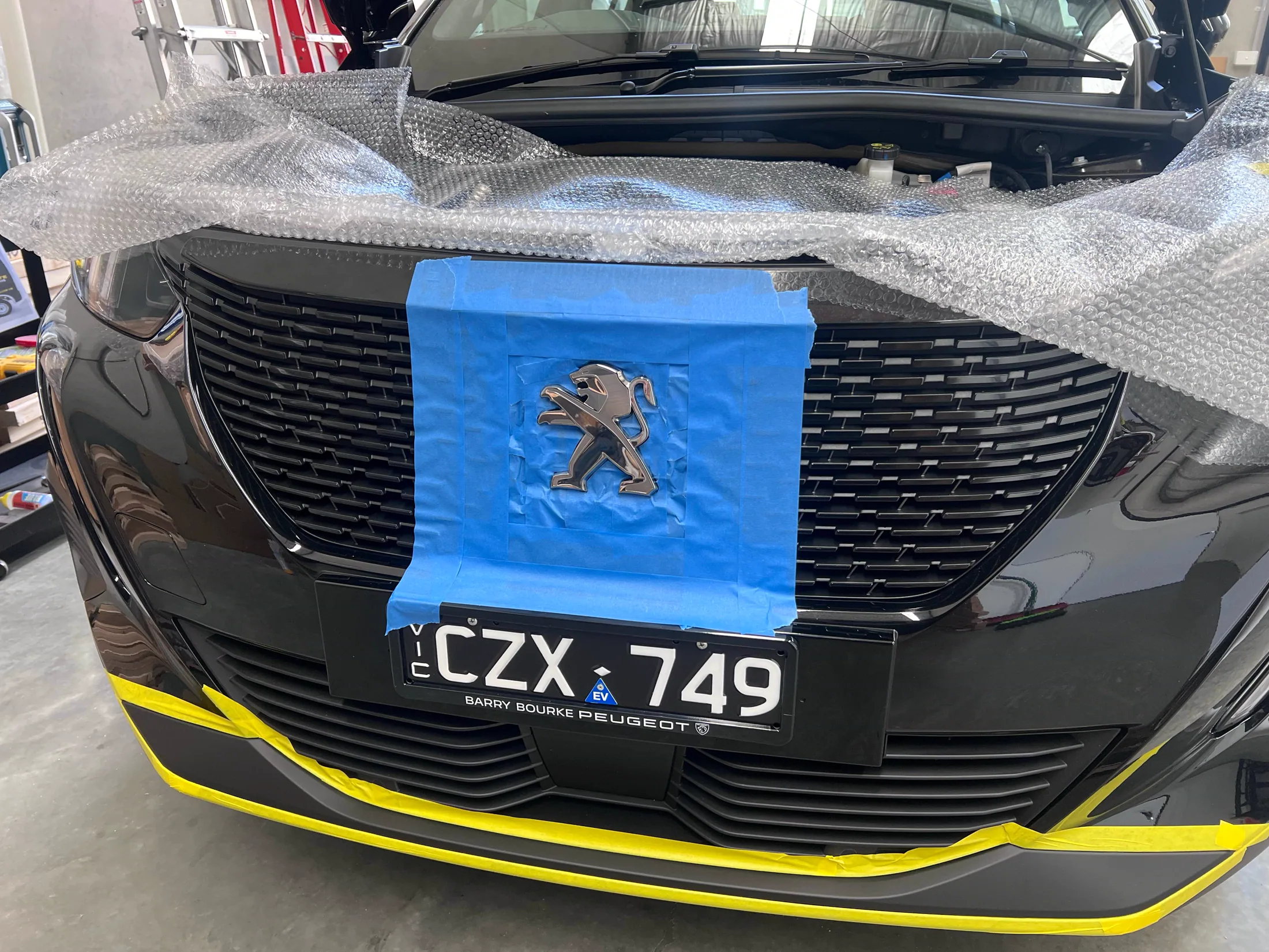 Peugeot colour-change wrap close-up