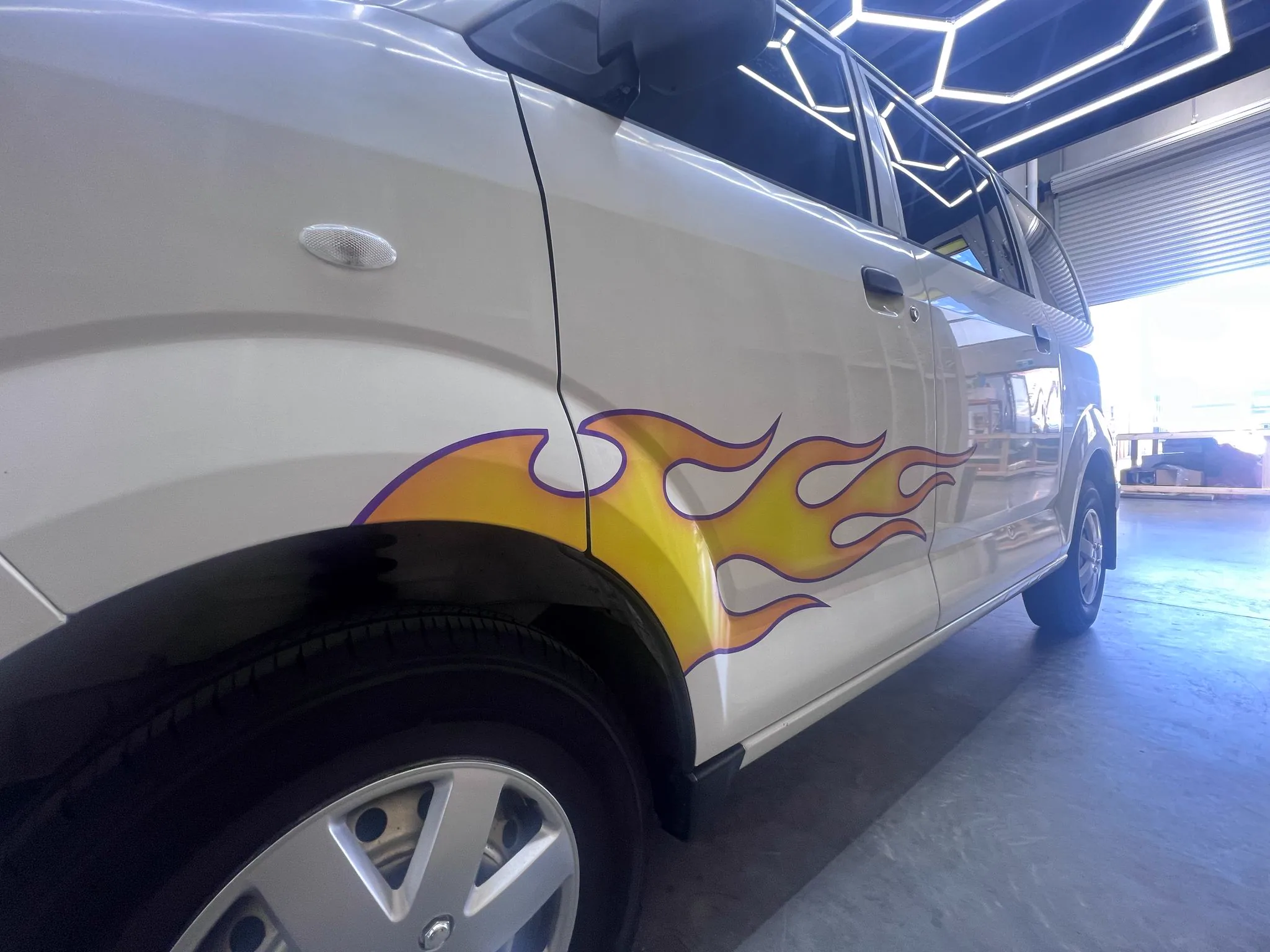 Printed vehicle accent wrap