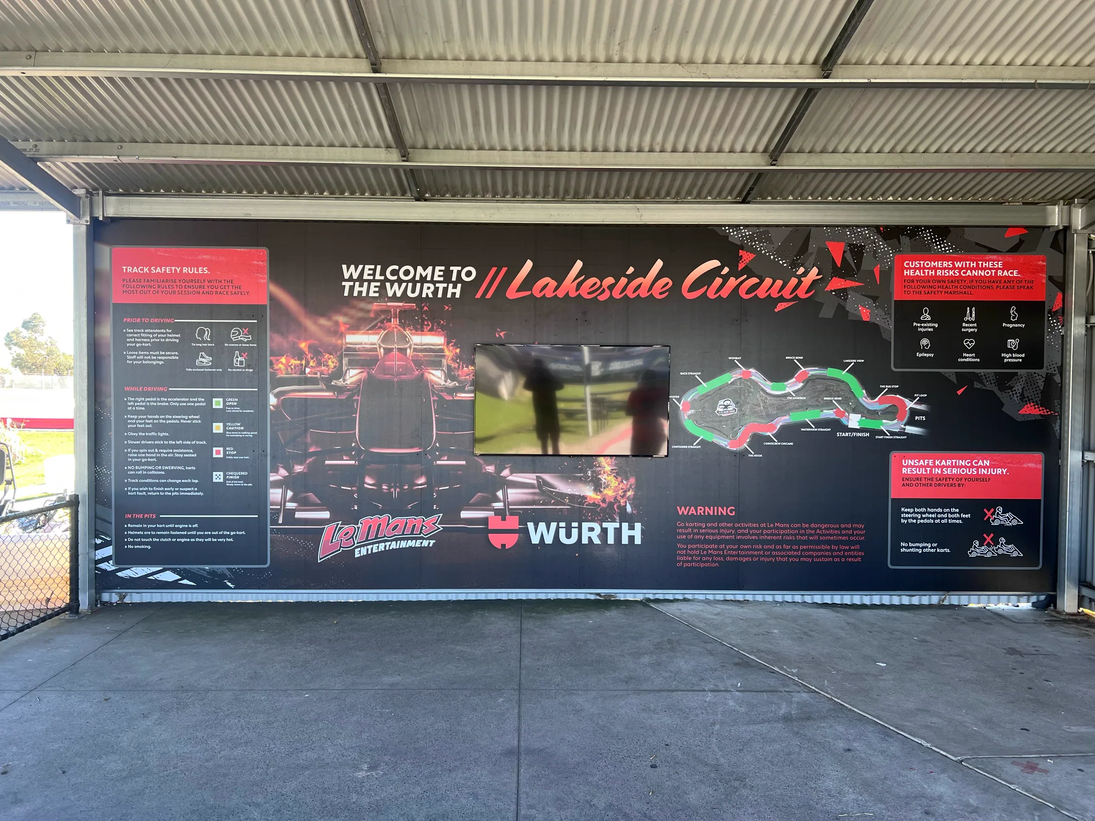 Completed Lakeside Circuit venue branding